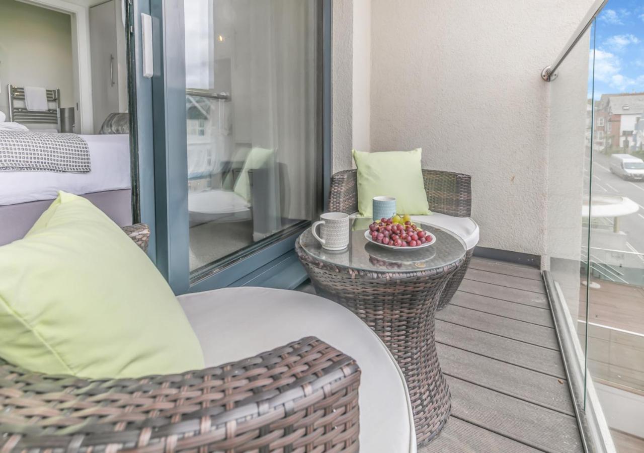 Tidal Reach - W8 Apartment Улакумб Екстериор снимка