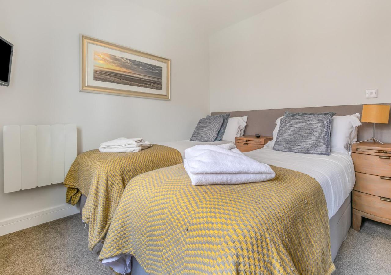 Tidal Reach - W8 Apartment Улакумб Екстериор снимка